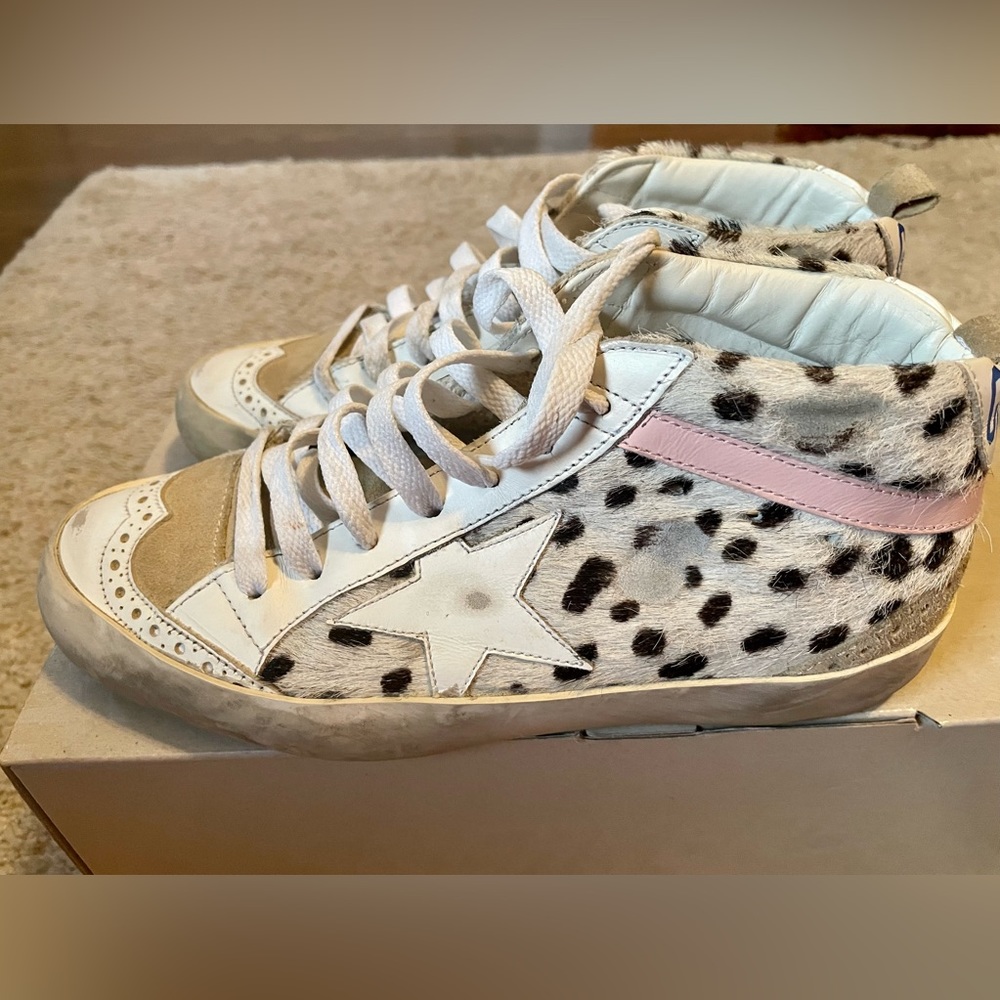 Golden Goose Mid Star Pois Horsy Sneaker in White/Cappucino Animal Print